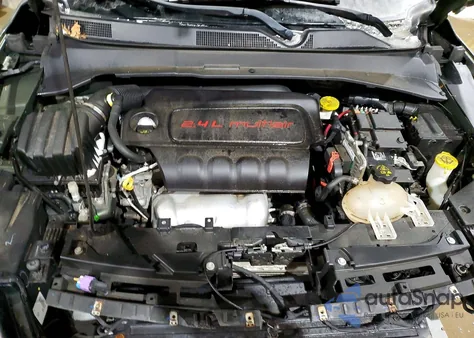 2018 Jeep Compass Latitude z USA, uszkodzony, nr VIN 3C4NJDBB6JT409889